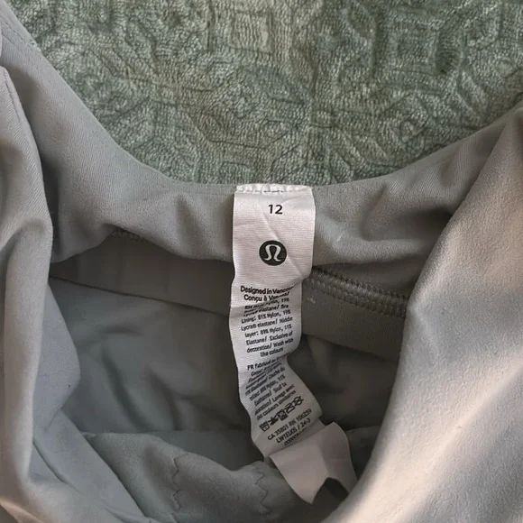 Lululemon Athletica align cropped tank Sports Bra - Picture 2 of 3